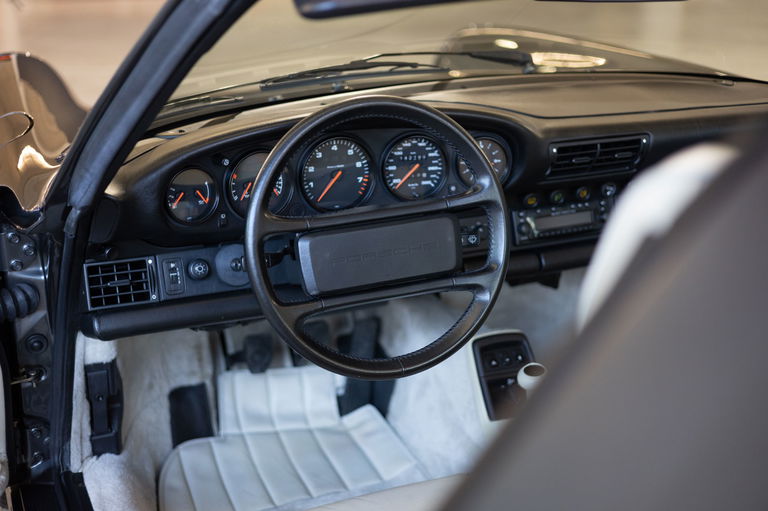 Porsche 964 Carrera 2