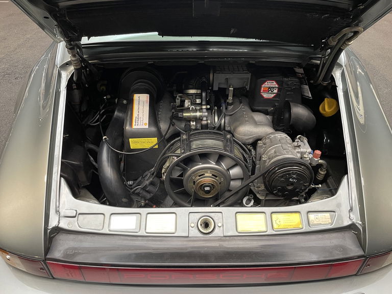 Porsche 911 Carrera 3.2 (US)