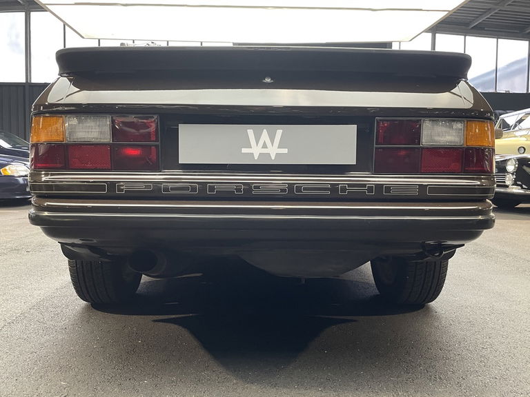 Porsche 924 Turbo