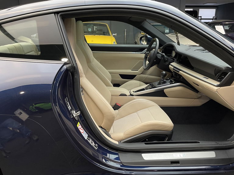 Porsche 992 Carrera S