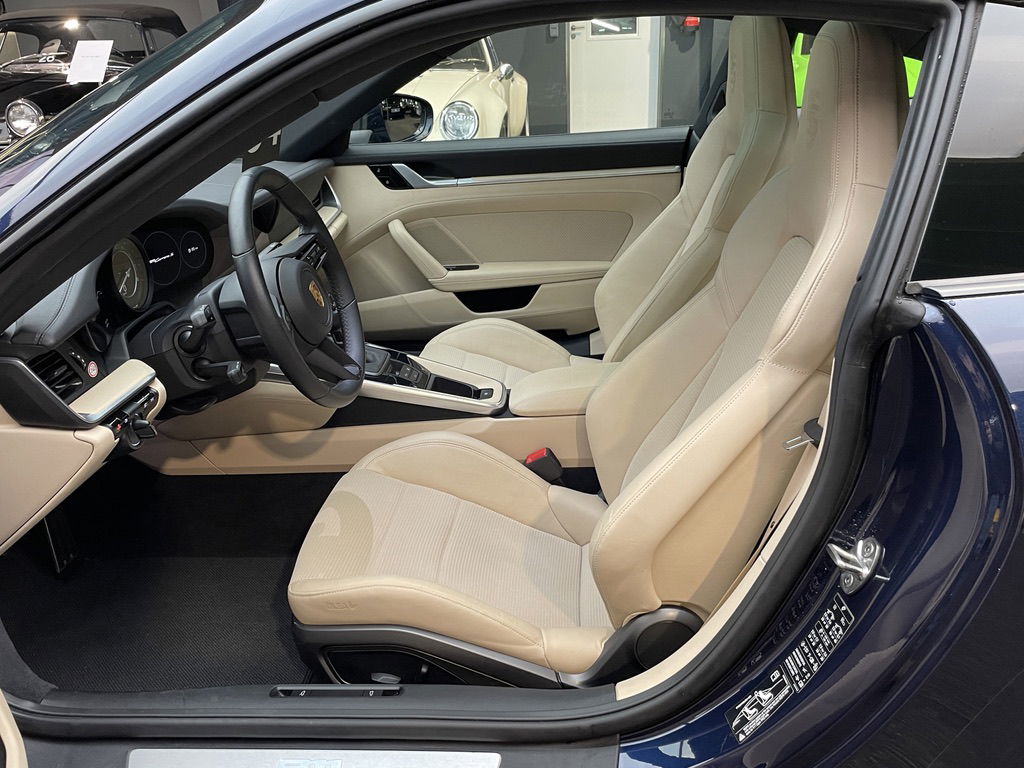 Porsche 992 Carrera S