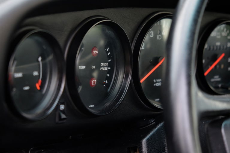 Porsche 911 Carrera 3.2