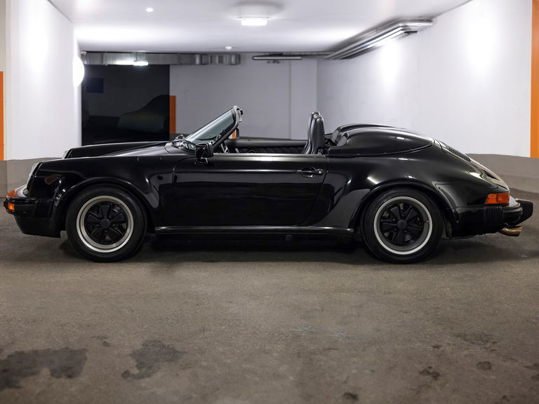 Porsche 911 Carrera 3.2 Speedster