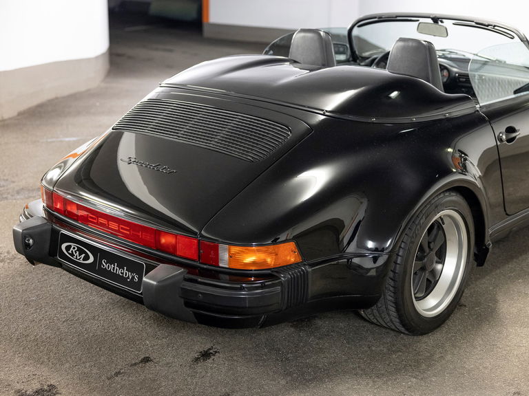 Porsche 911 Carrera 3.2 Speedster