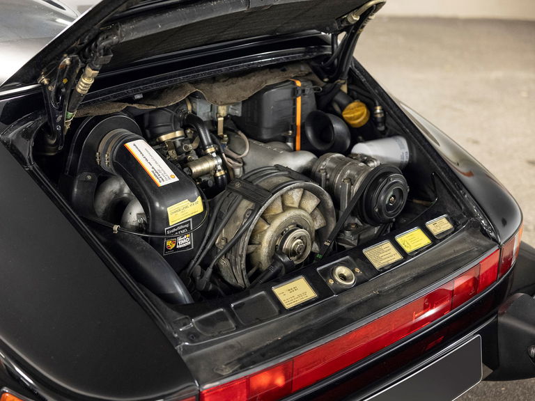 Porsche 911 Carrera 3.2 Speedster