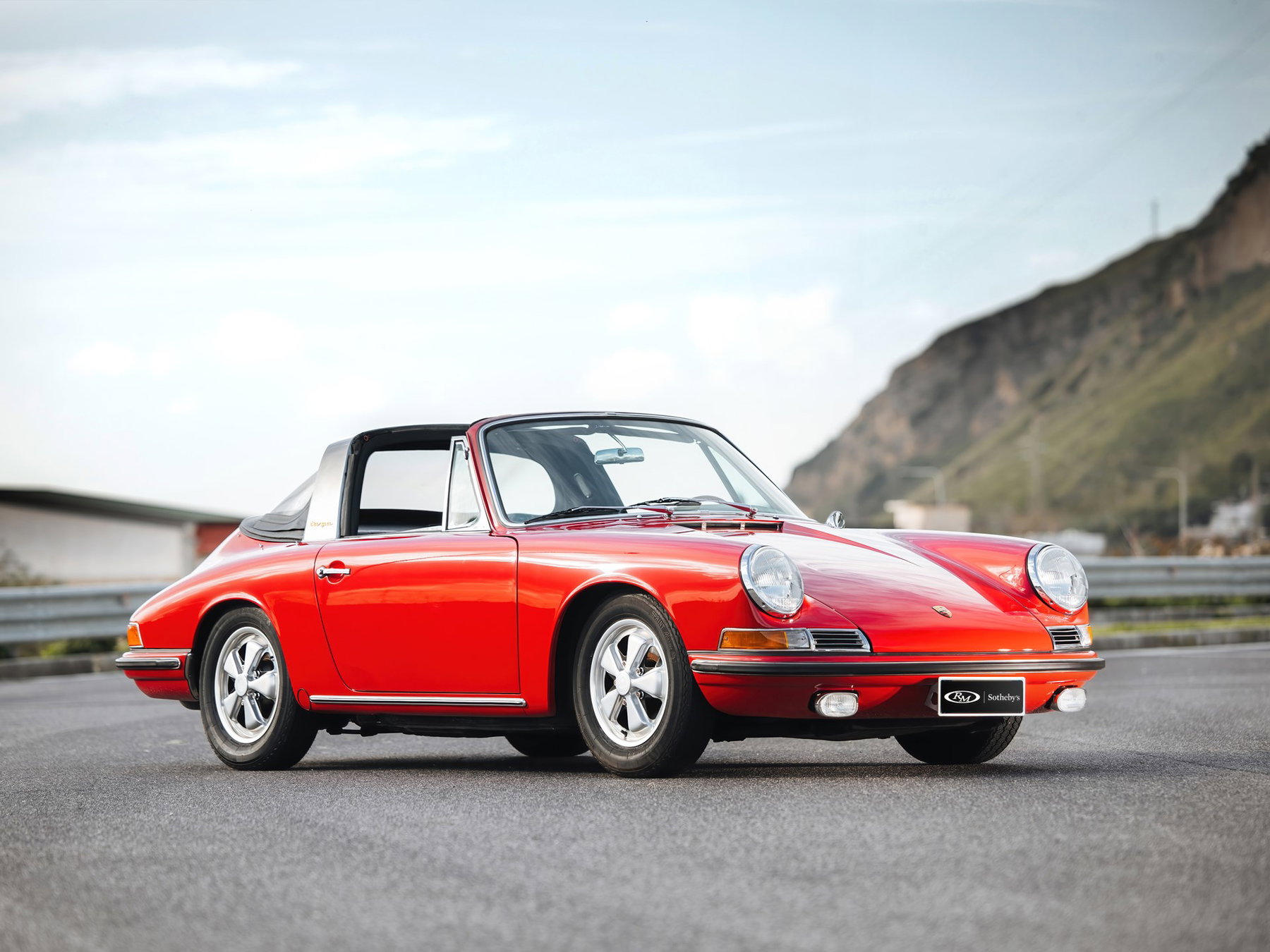 Porsche 911 S (F-Modell) 1967 - elferspot.com - Marketplace for
