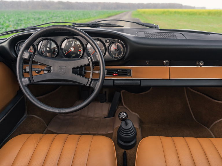 Porsche 911 S (F-Modell)