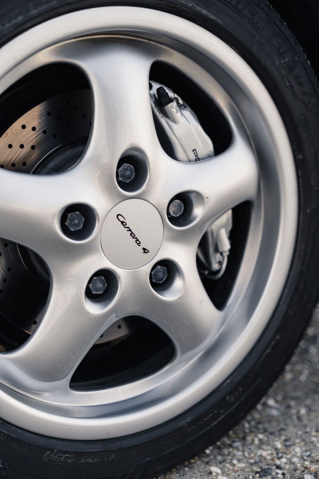 Porsche 993 Carrera 4