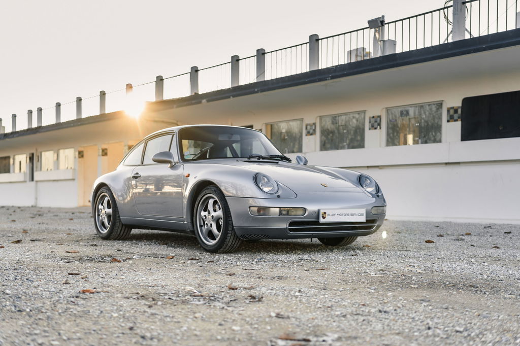 Porsche 993 Carrera 4
