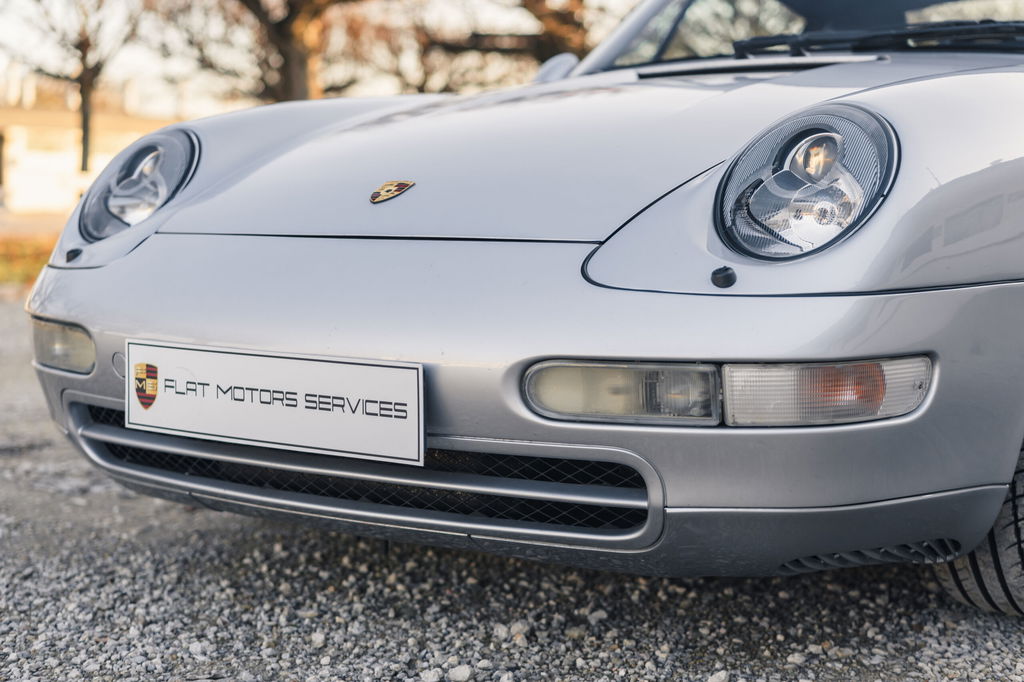 Porsche 993 Carrera 4