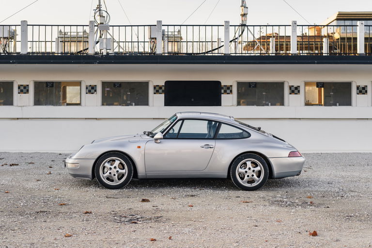 Porsche 993 Carrera 4
