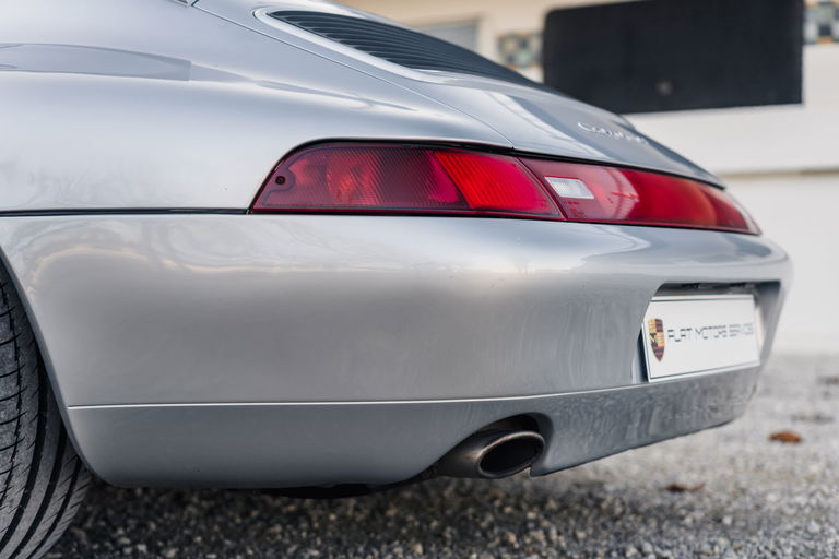 Porsche 993 Carrera 4