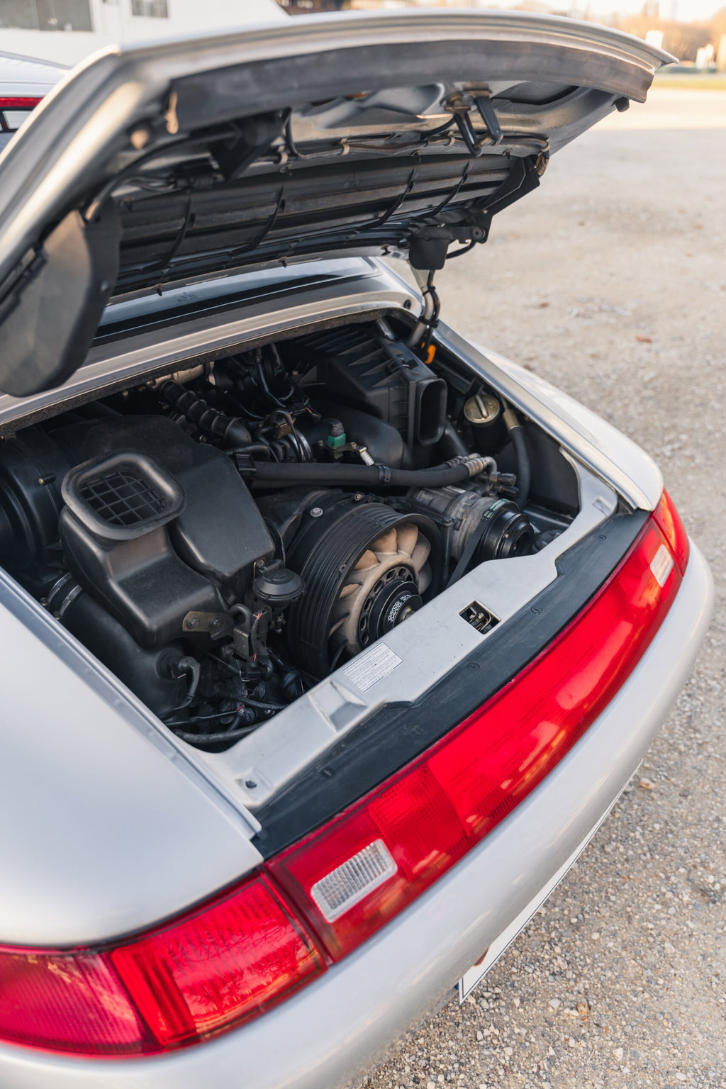 Porsche 993 Carrera 4