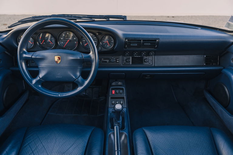 Porsche 993 Carrera 4