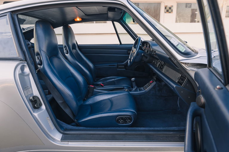 Porsche 993 Carrera 4