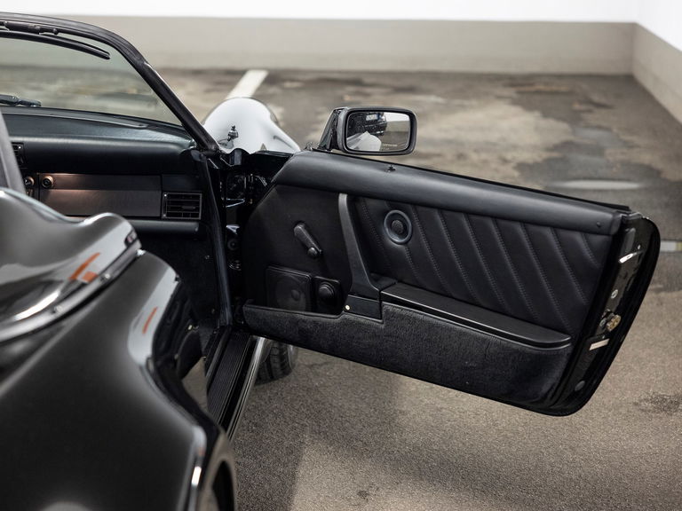 Porsche 911 Carrera 3.2 Speedster