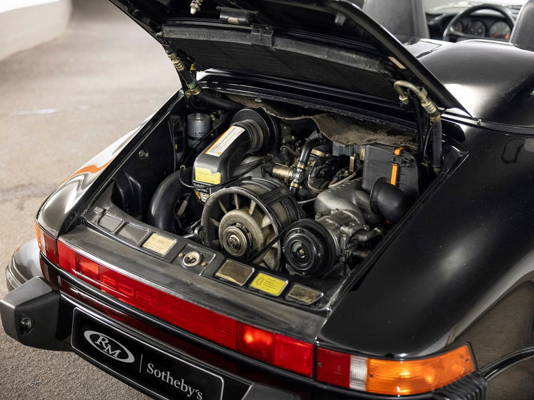 Porsche 911 Carrera 3.2 Speedster