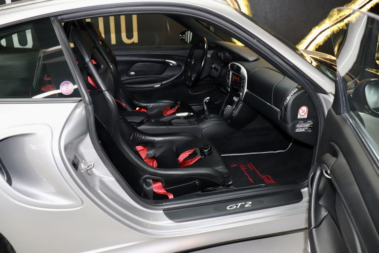 Porsche 996 GT2