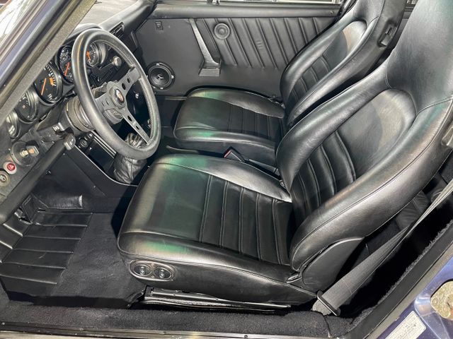 Porsche 911 Carrera 3.2 (US)