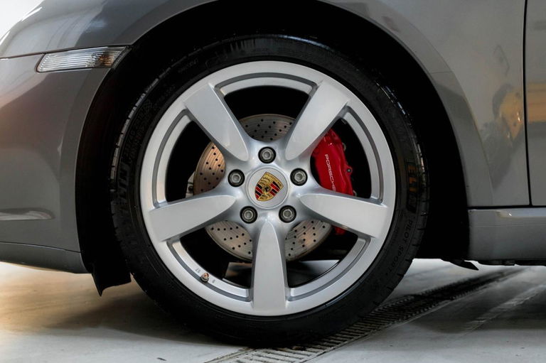 Porsche 987 Cayman S