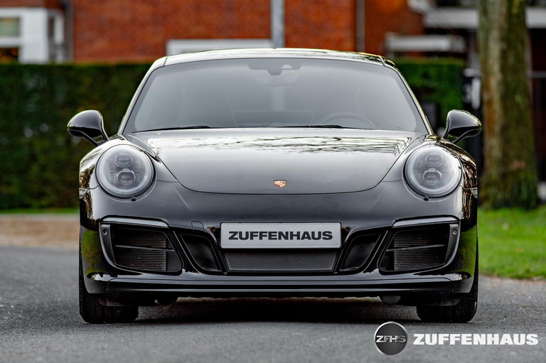 Porsche 991.2 Carrera 4 GTS