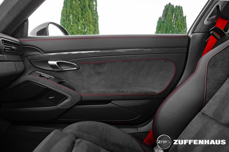 Porsche 991.2 Carrera 4 GTS