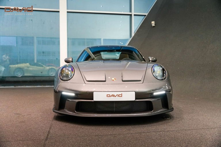 Porsche 992 GT3 Touring