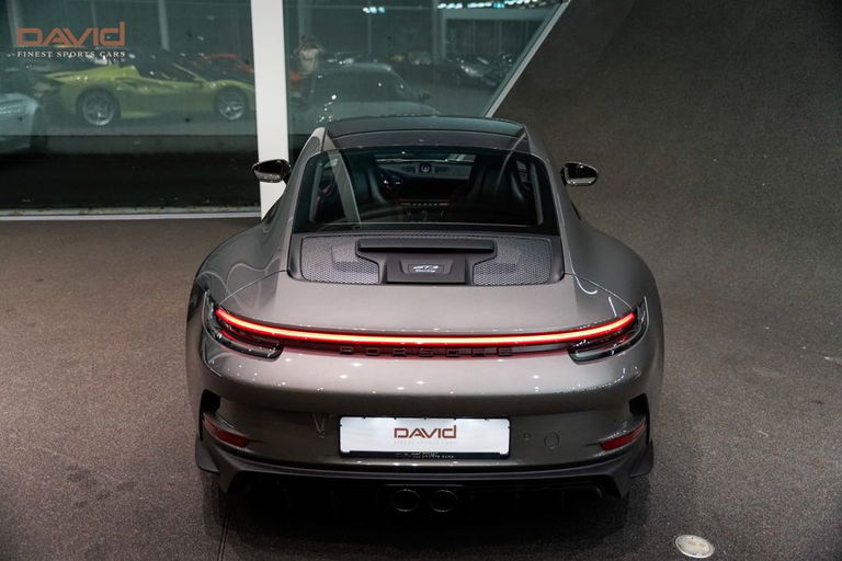 Porsche 992 GT3 Touring