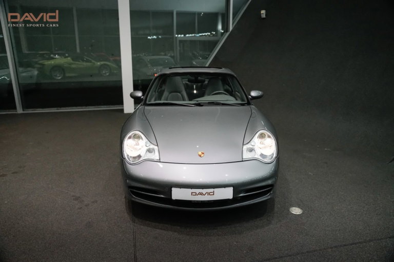 Porsche 996 Carrera