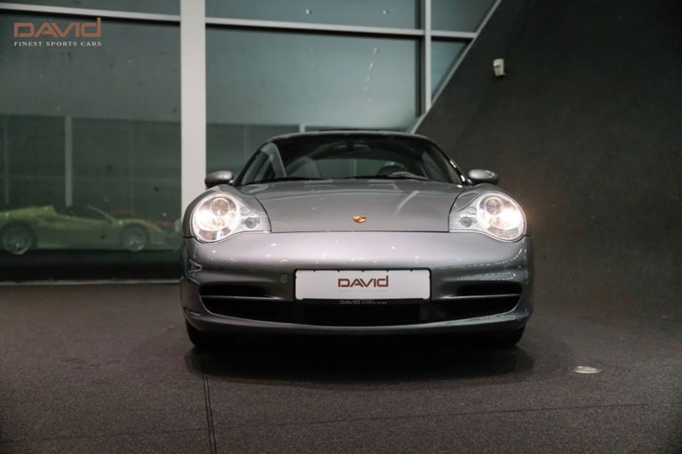 Porsche 996 Carrera