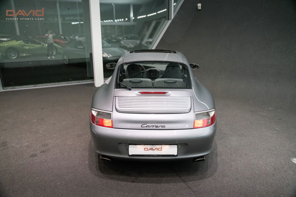 Porsche 996 Carrera