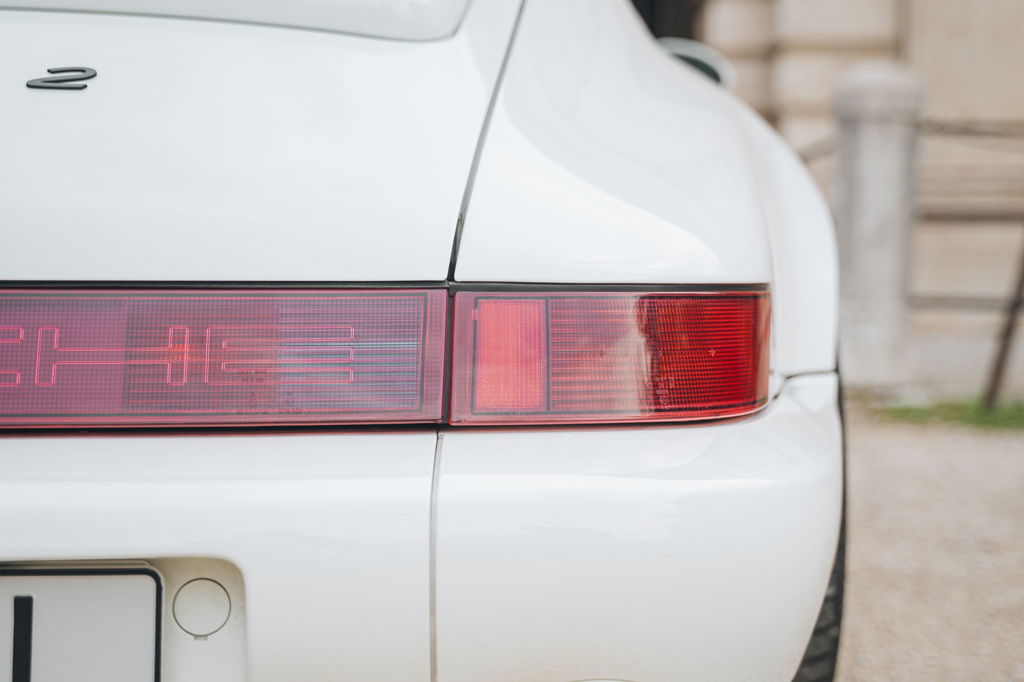 Porsche 964 Carrera 2
