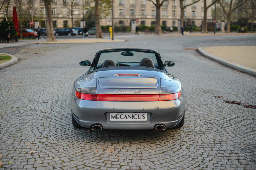 Porsche 996 Carrera 4S