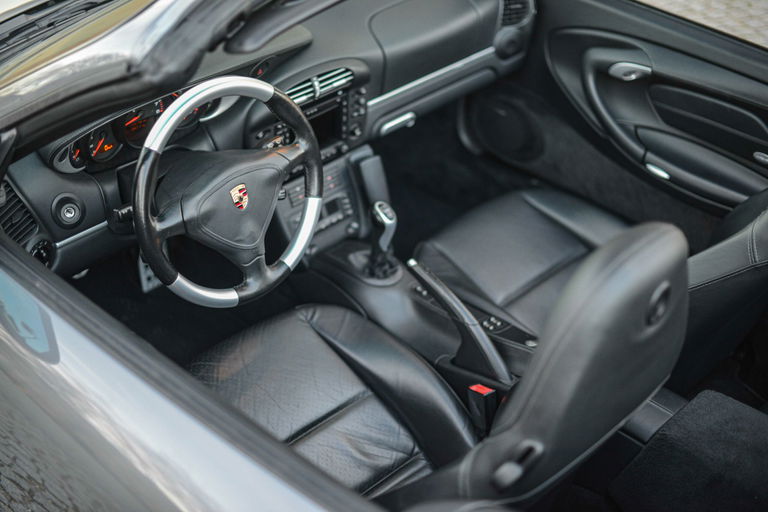 Porsche 996 Carrera 4S