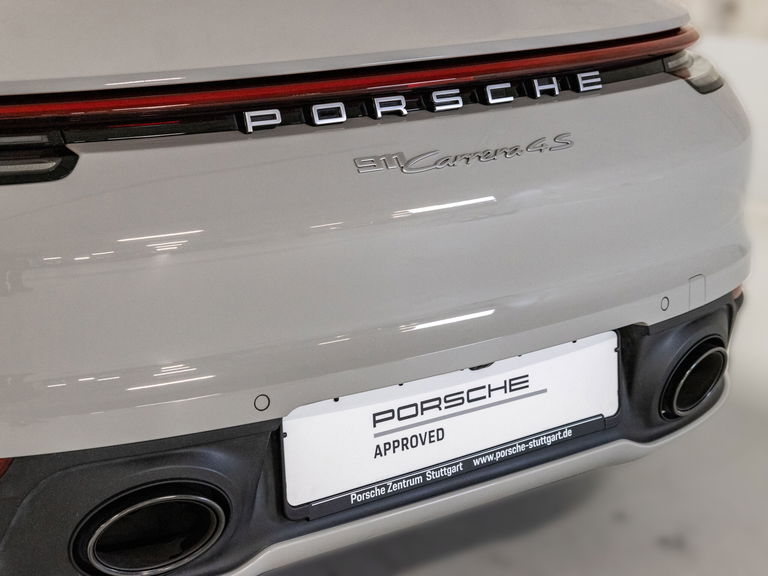Porsche 992 Carrera 4S