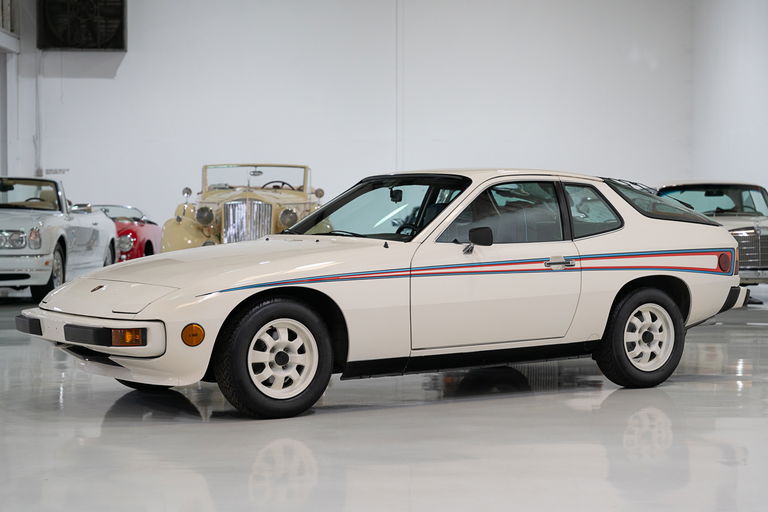 Porsche 924