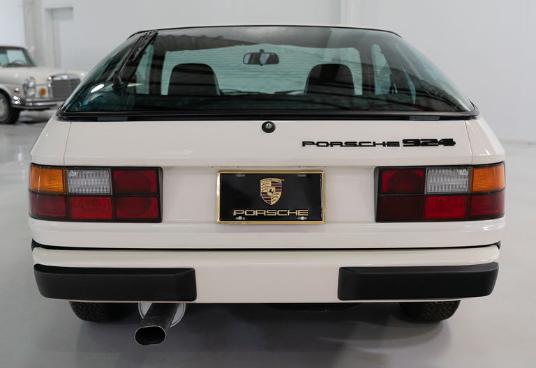 Porsche 924