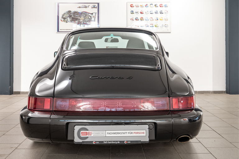 Porsche 964 Carrera 4