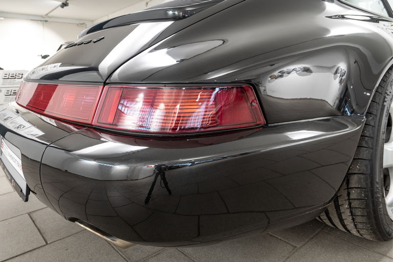 Porsche 964 Carrera 4