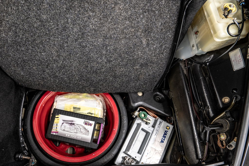 Porsche 964 Carrera 4