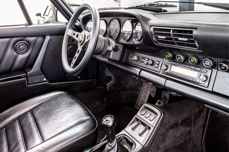 Porsche 964 Carrera 4