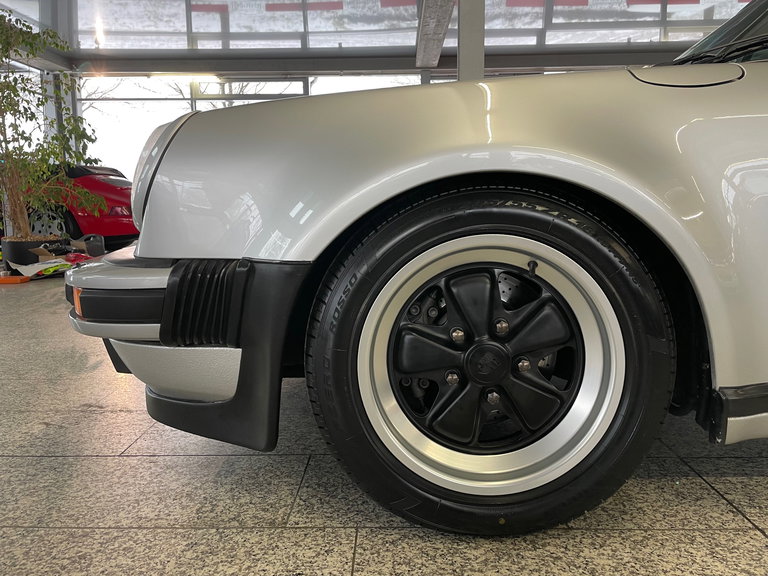 Porsche 911 Turbo 5 Gang