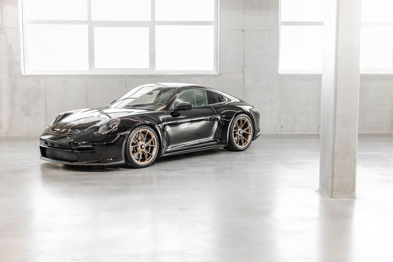 Porsche 992 GT3 Touring