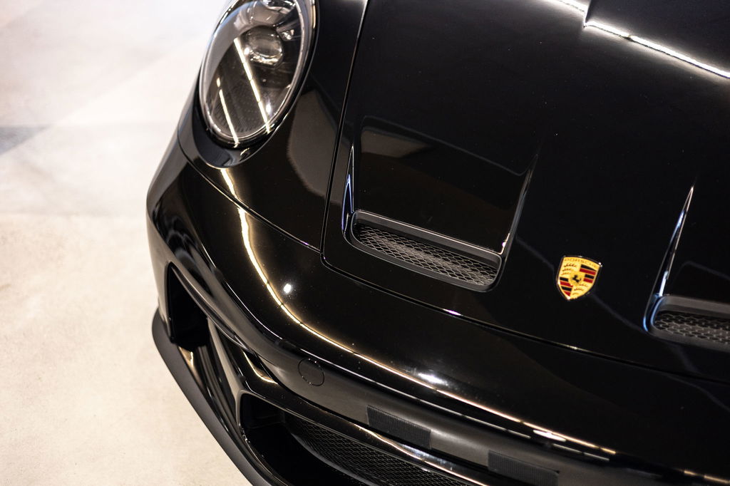 Porsche 992 GT3 Touring