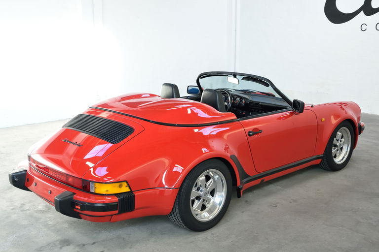 Porsche 911 Carrera 3.2 Speedster