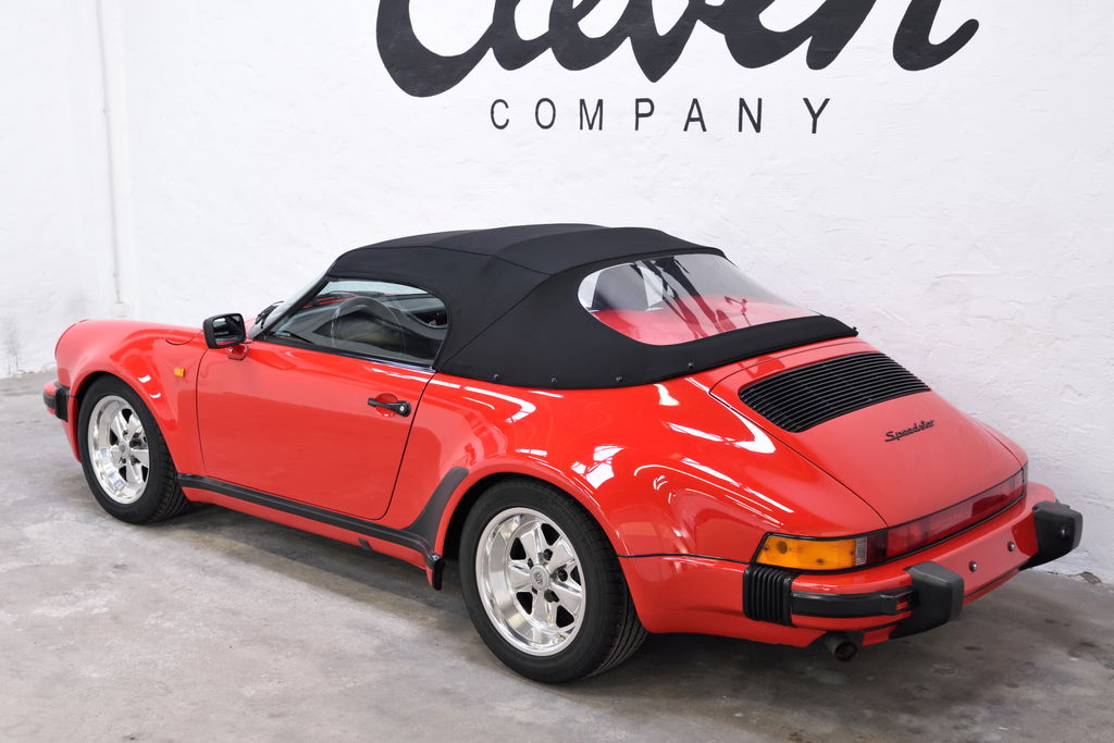 Porsche 911 Carrera 3.2 Speedster