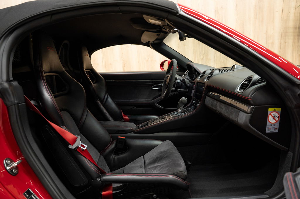 Porsche 718 Boxster GTS