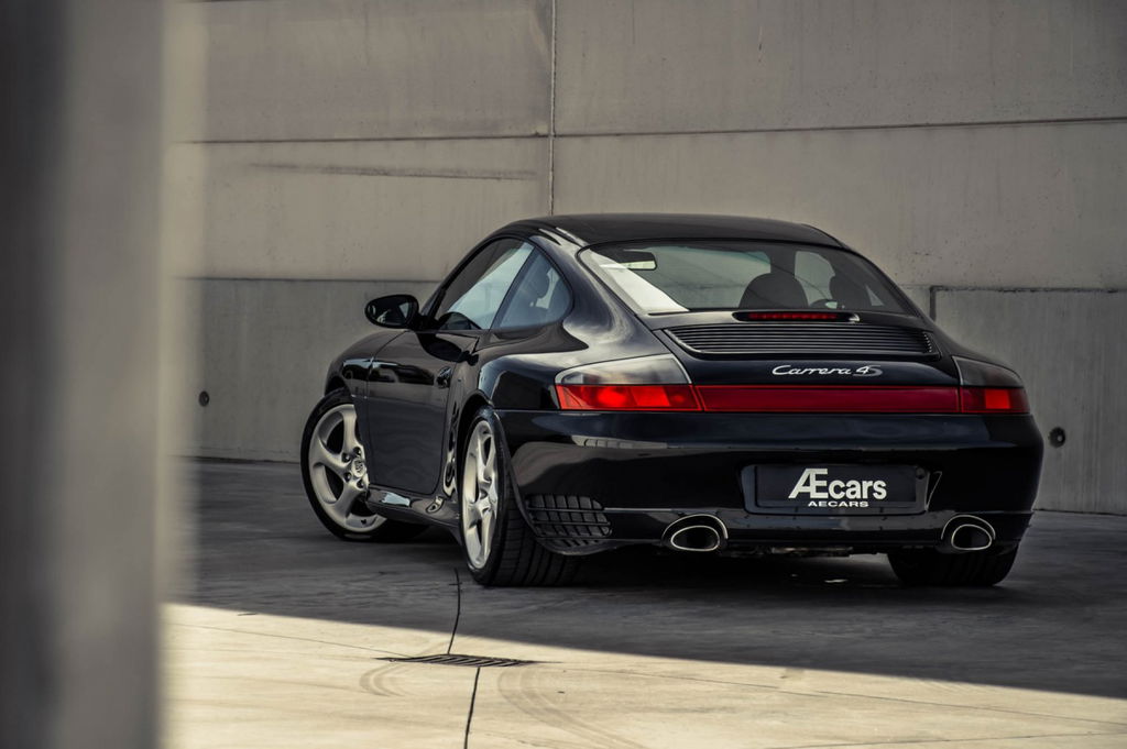 Porsche 996 Carrera 4S