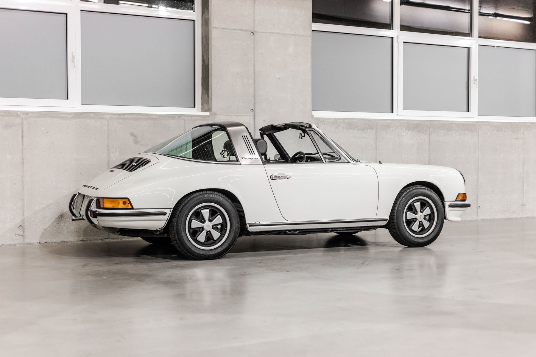 Porsche 911 S (F-Modell) 1972 - elferspot.com - Marketplace for