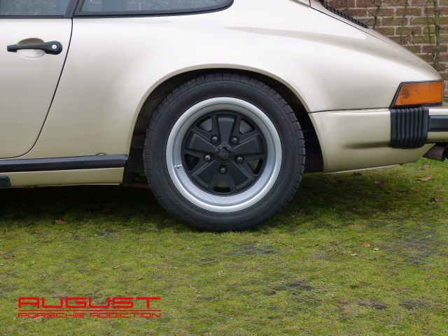 Porsche 911 Carrera 3,0